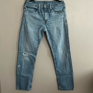 Levi's Men’s Distress Straight Leg Blue Jeans. 34X32.